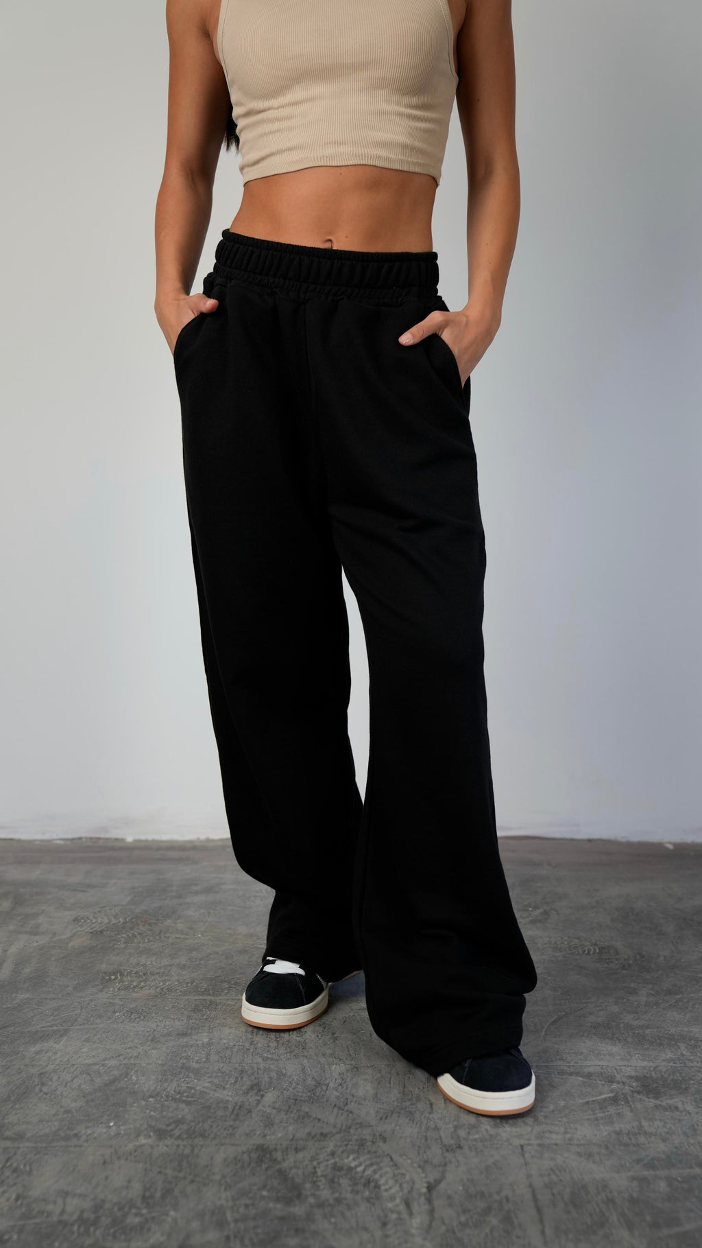 Black Wide-leg Pants