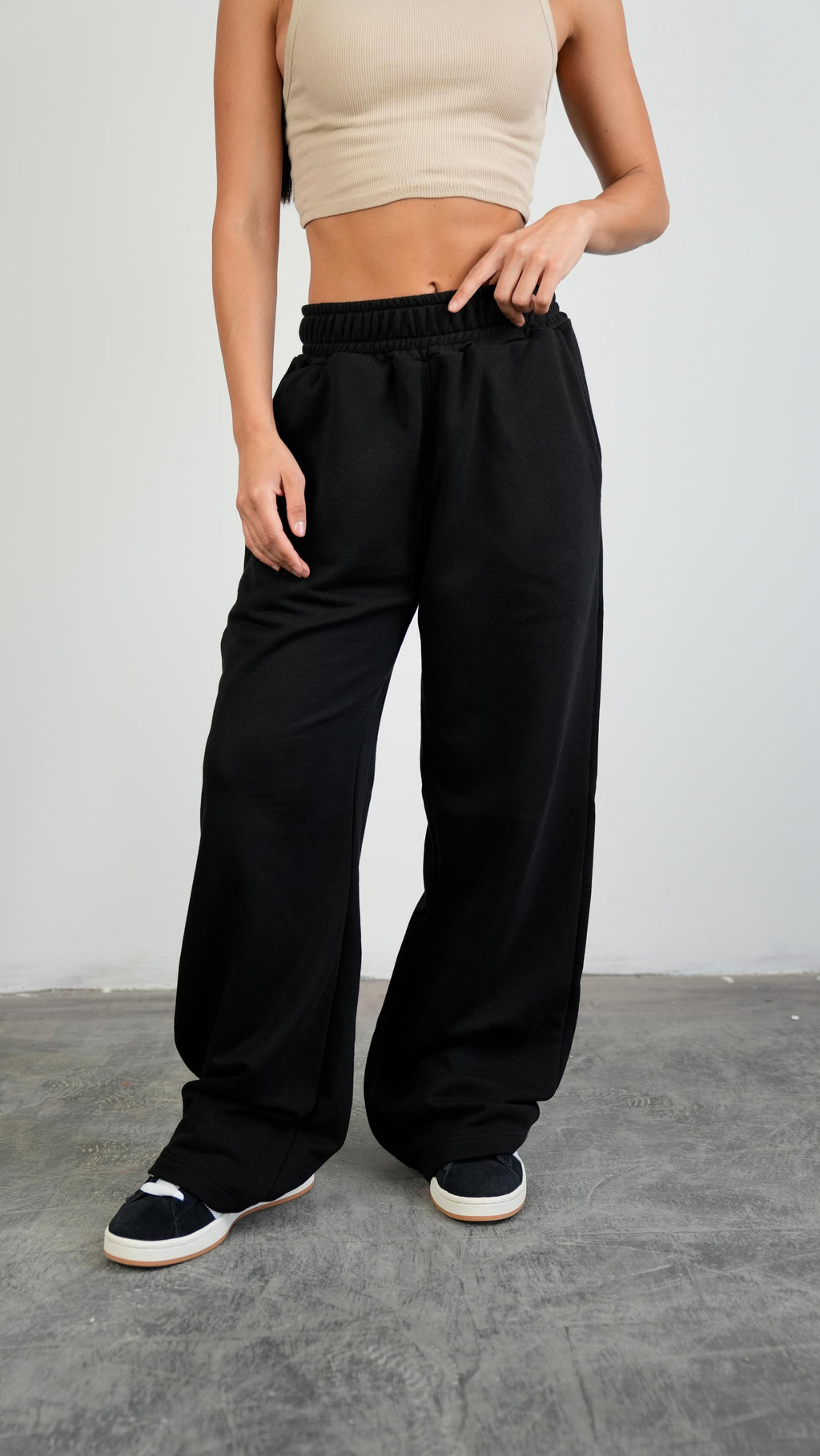 Black Wide-leg Pants