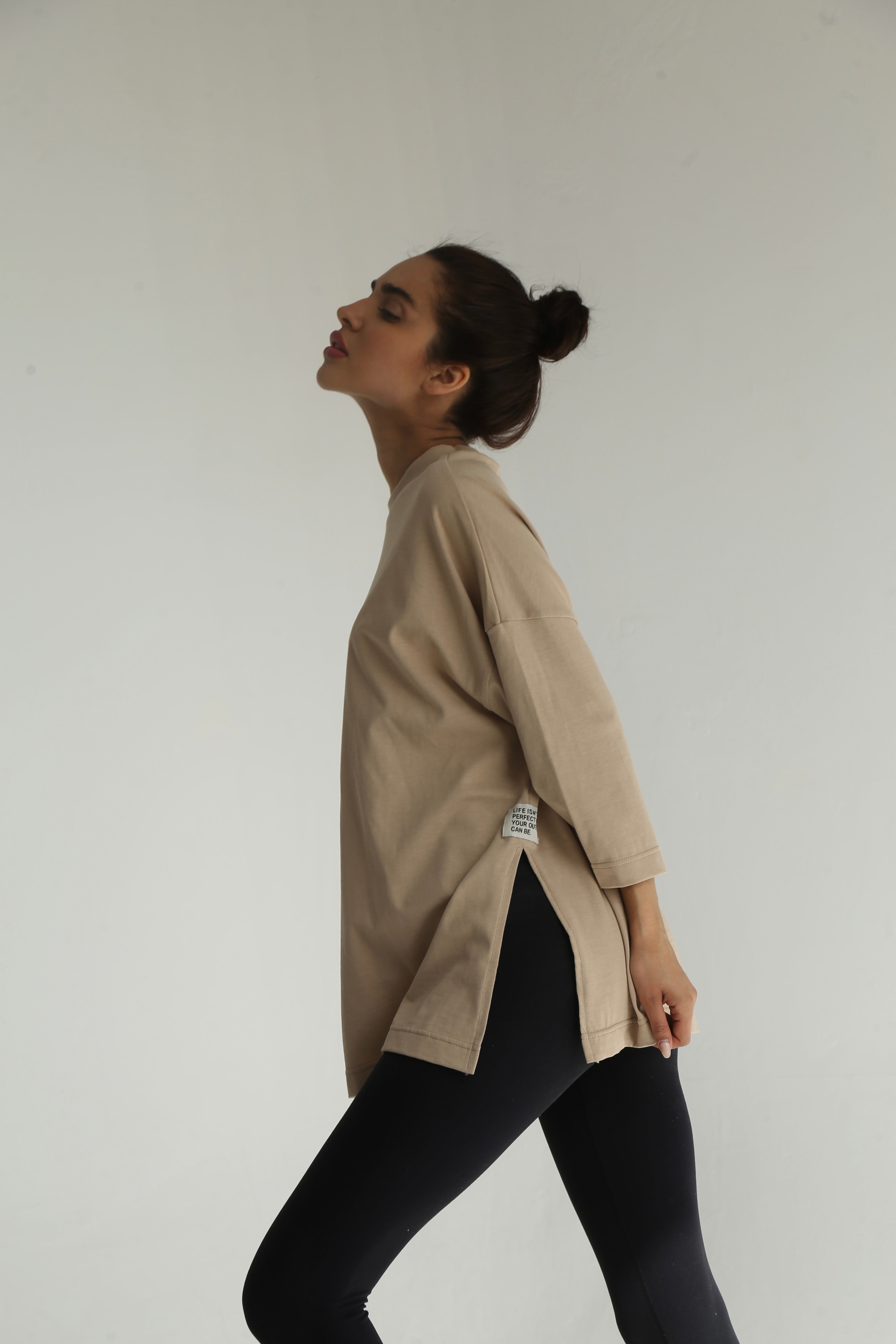 DRIFT Oversized T-shirt Beige ✨